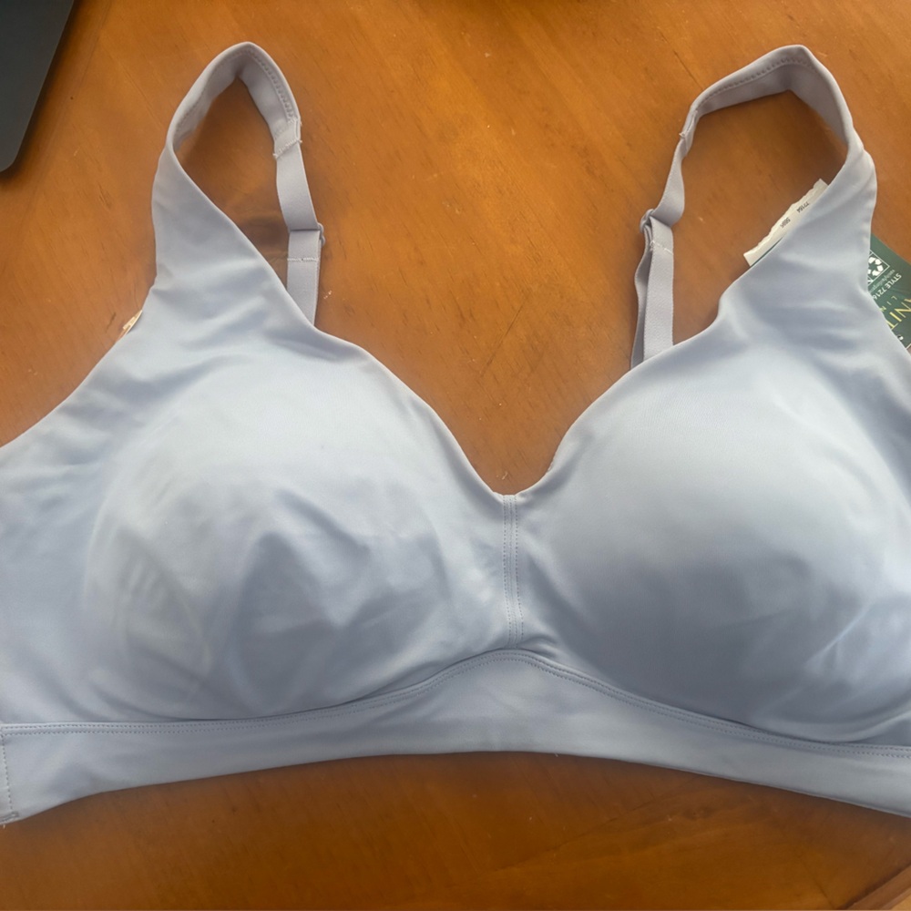NWT Vanity Fair Seamless Lt Blue Wireless Bra Sz XL Style 72164